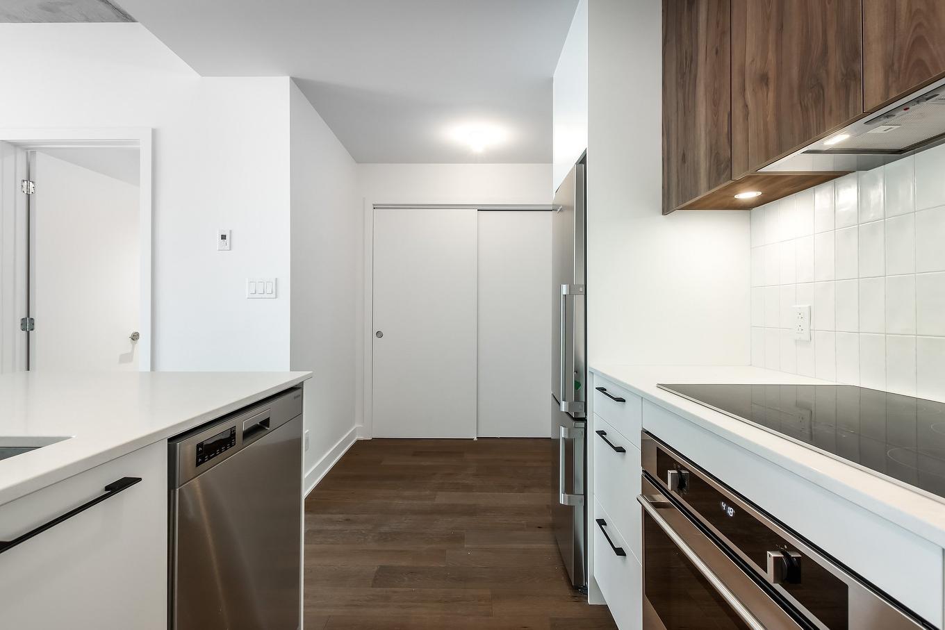 Cuisine - 510-7227 Boul. Newman, Montréal (Lasalle), QC - Indoor Photo Showing Kitchen With Upgraded Kitchen