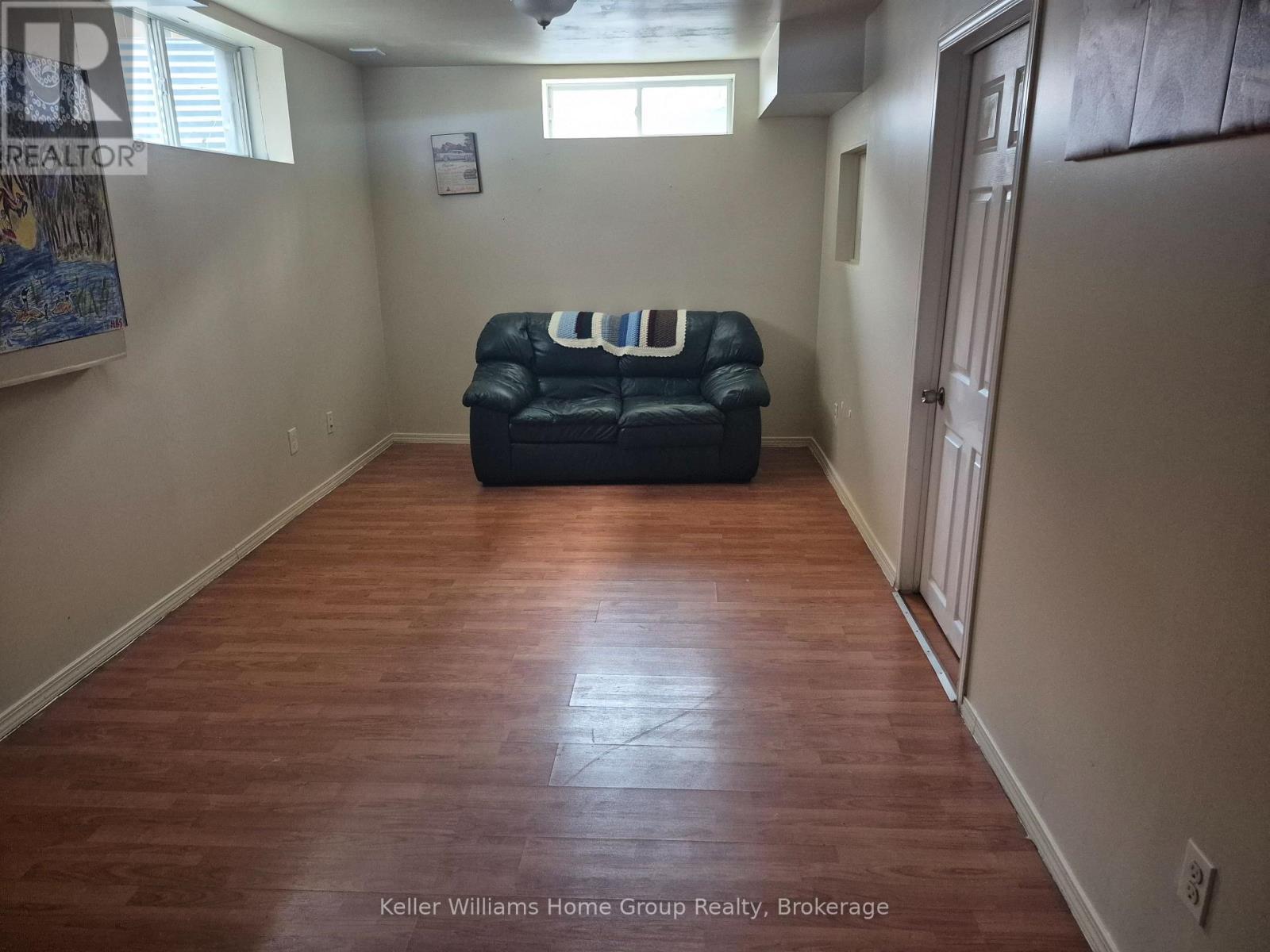 10 Donnenwerth Drive, Kitchener, ON - Indoor