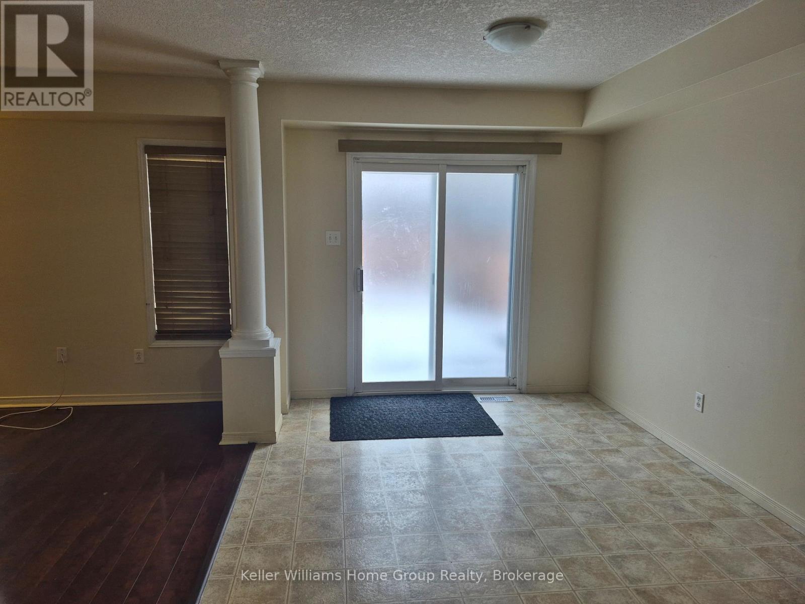 10 Donnenwerth Drive, Kitchener, ON - Indoor Photo Showing Other Room