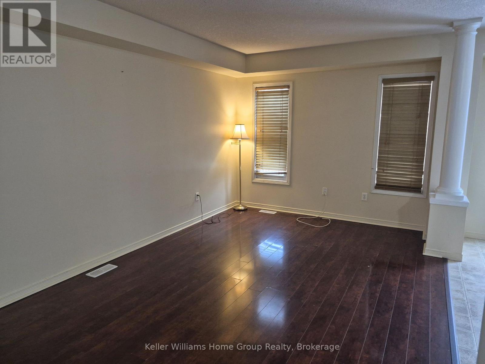 10 Donnenwerth Drive, Kitchener, ON - Indoor Photo Showing Other Room