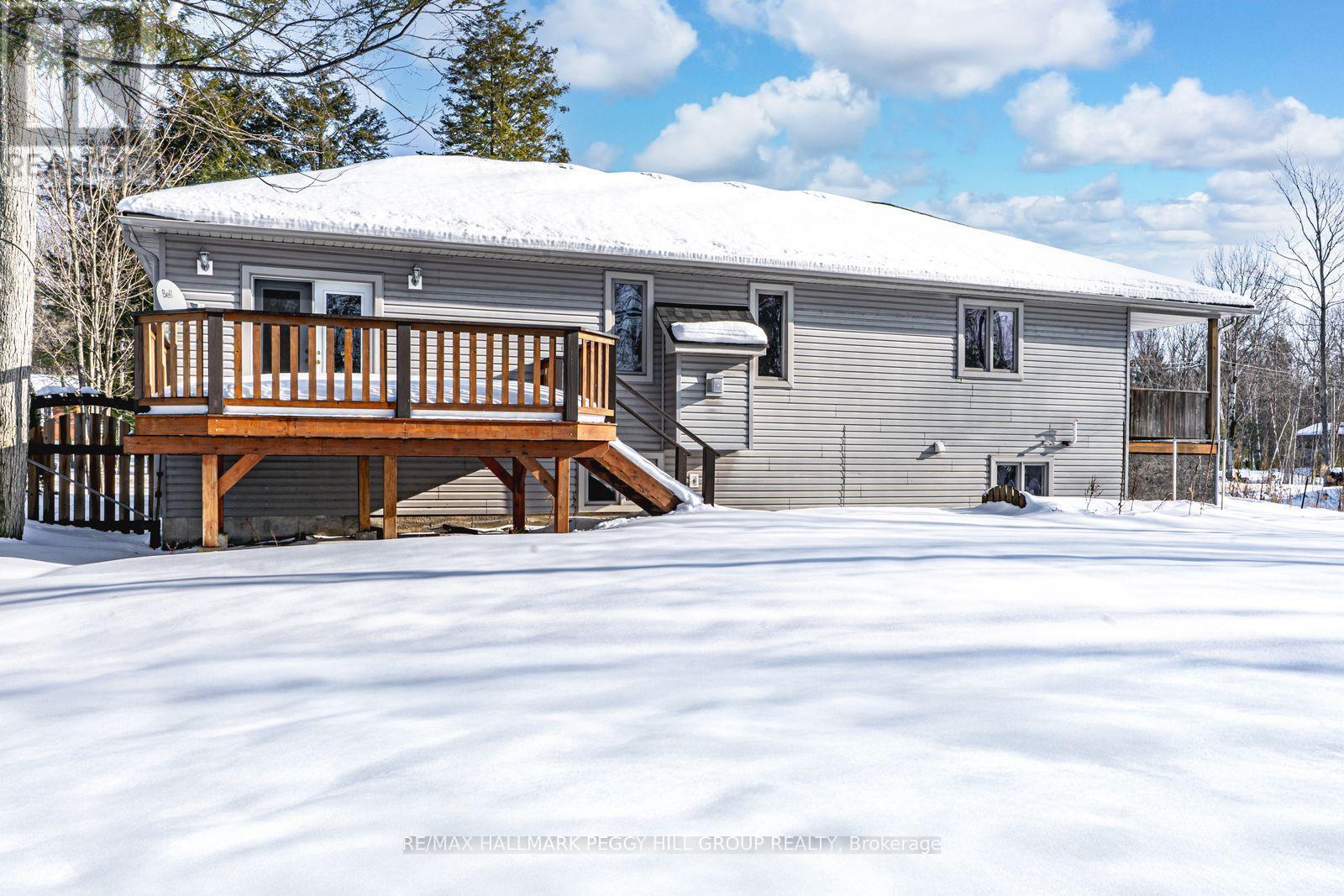 122 Trout Lane, Tiny, ON - Outdoor With Deck Patio Veranda