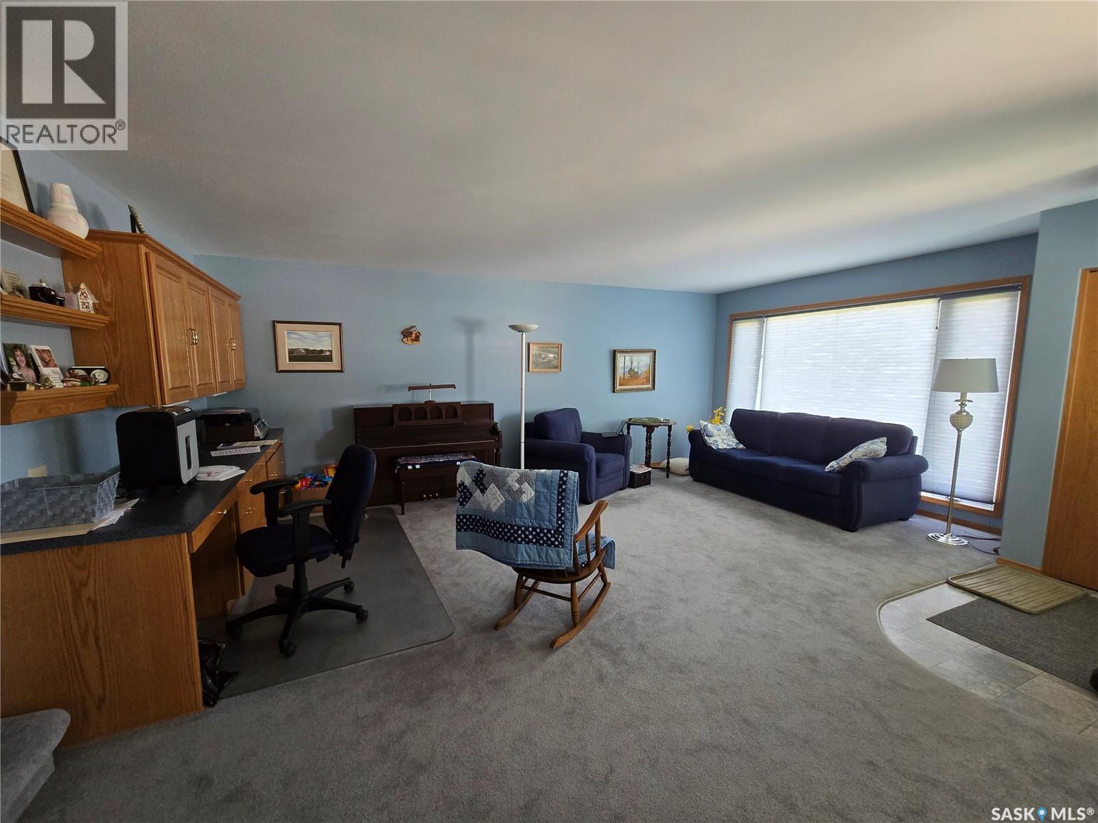 427 15Th Avenue Ne, Swift Current, SK - Indoor