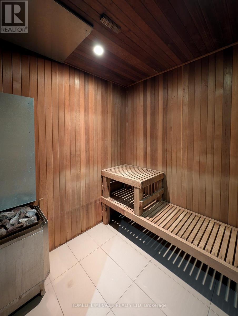 Lph3802 - 33 Shore Breeze Drive, Toronto, ON - Indoor