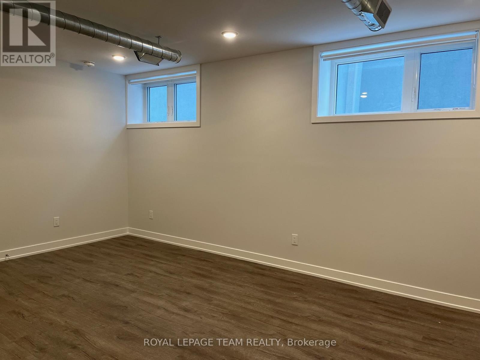 149 Willow Street, Ottawa, ON - Indoor Photo Showing Other Room