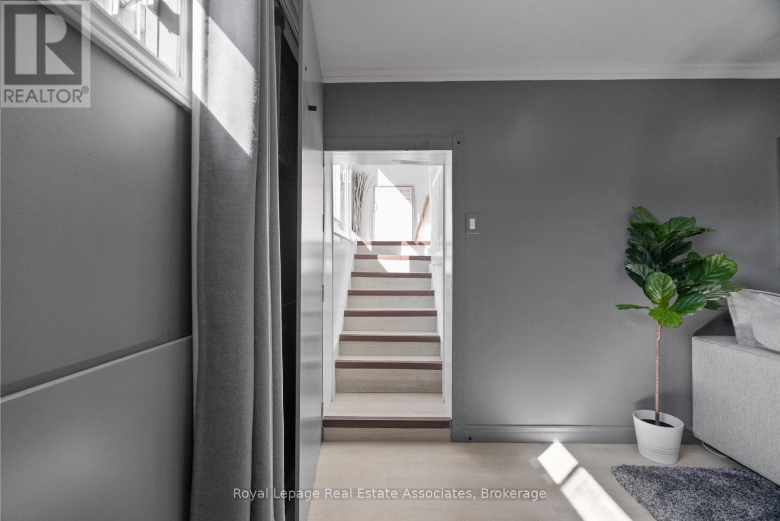 116 Boston Crescent, Hamilton, ON - Indoor Photo Showing Other Room