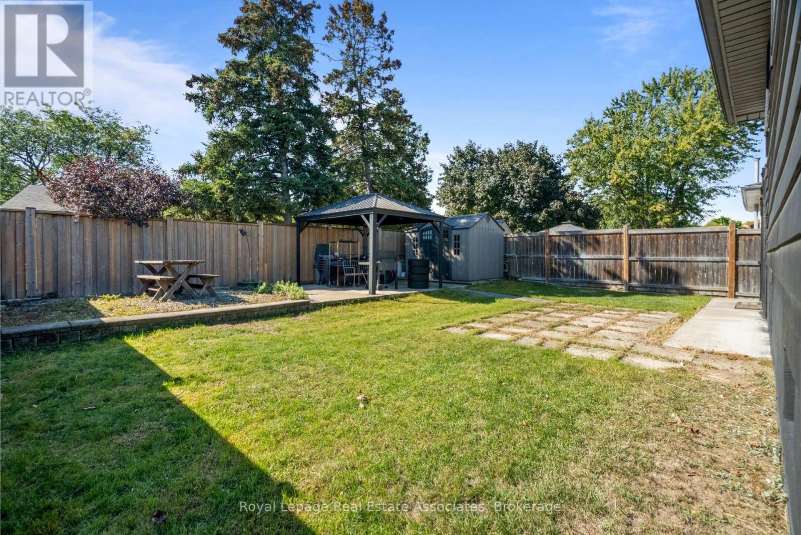 116 Boston Crescent, Hamilton, ON - Outdoor With Backyard