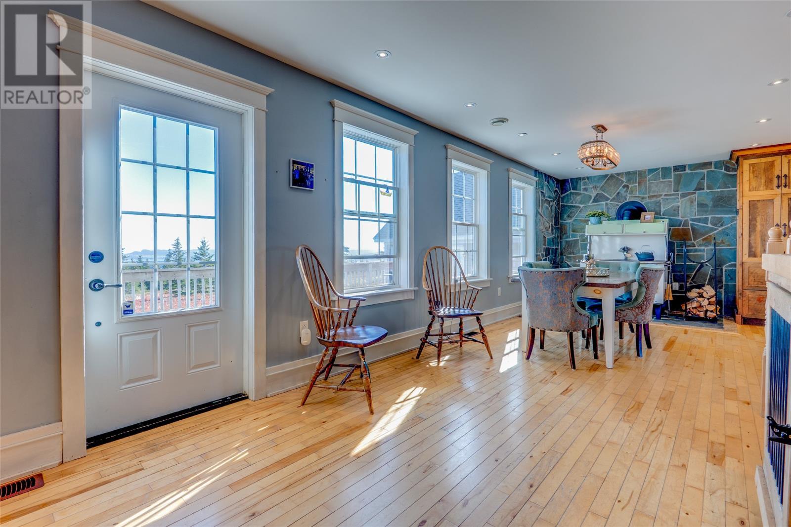 56 Pottles Lane, Upper Island Cove, NL - Indoor