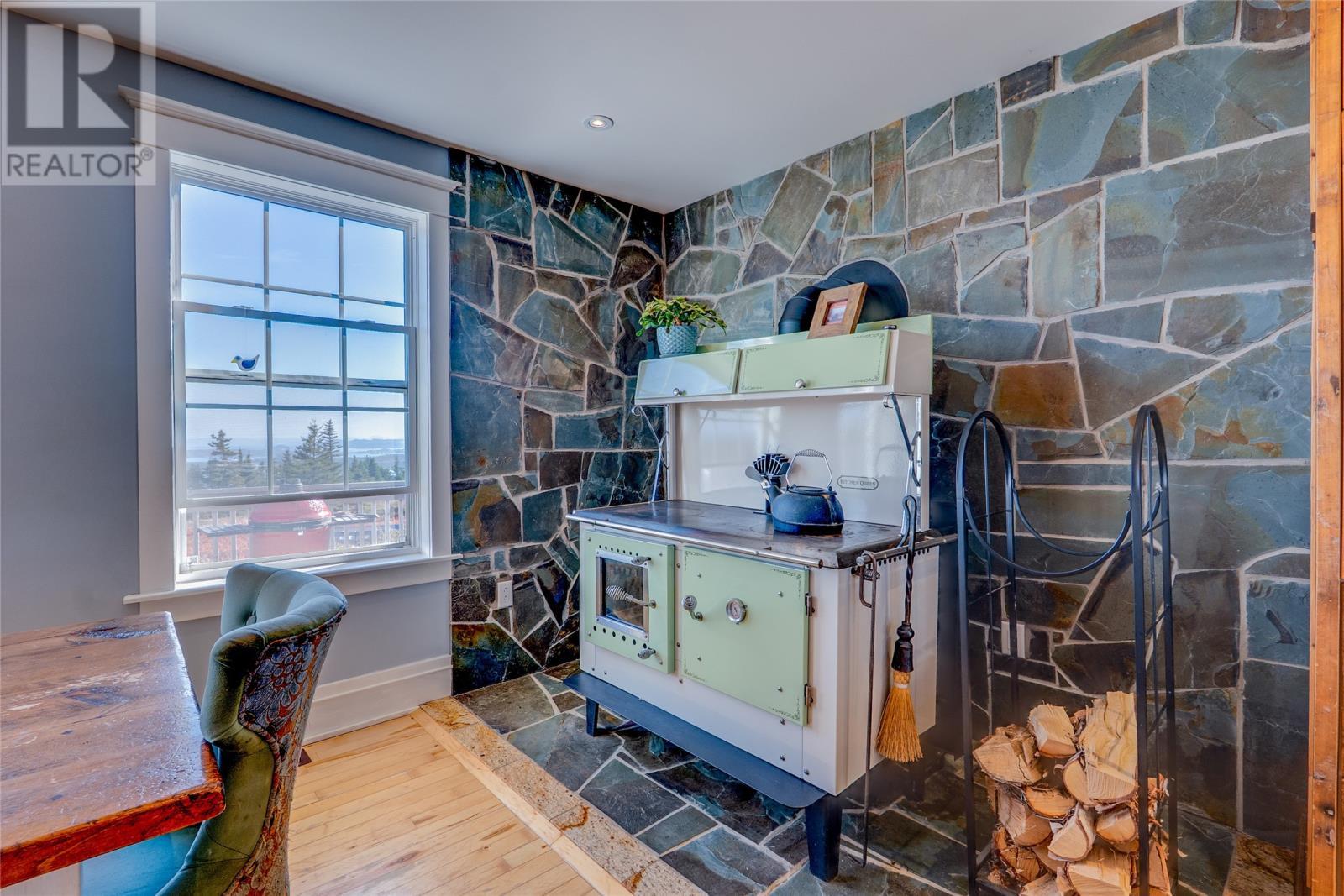 56 Pottles Lane, Upper Island Cove, NL - Indoor