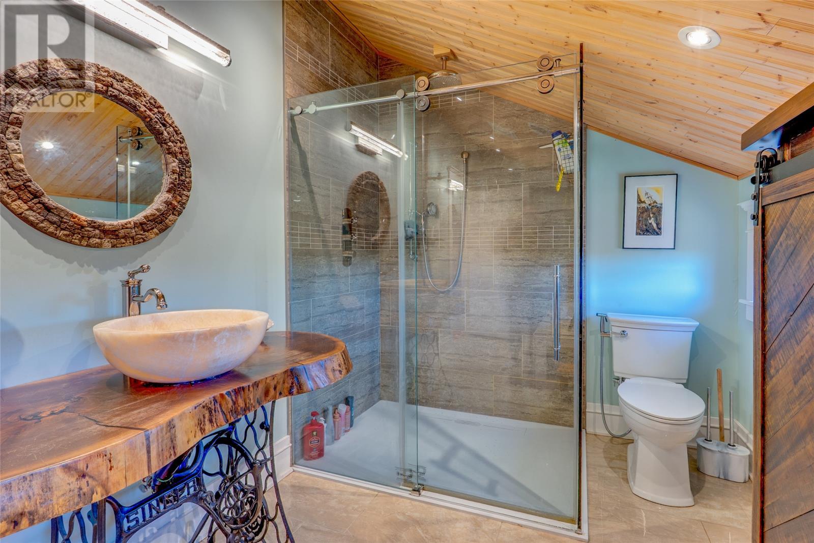 56 Pottles Lane, Upper Island Cove, NL - Indoor Photo Showing Bathroom