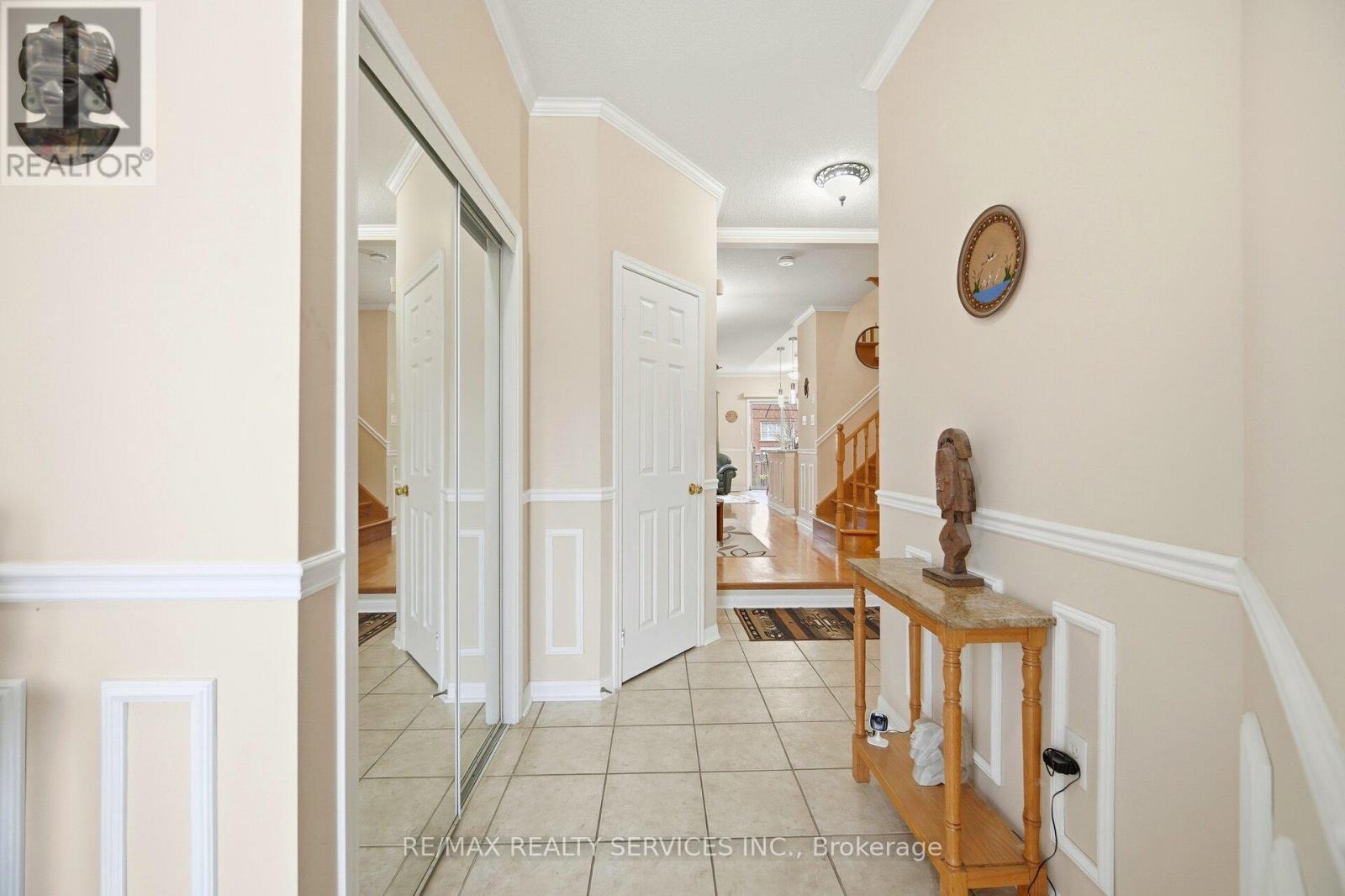 5965 Stonebriar Crescent, Mississauga, ON - Indoor Photo Showing Other Room