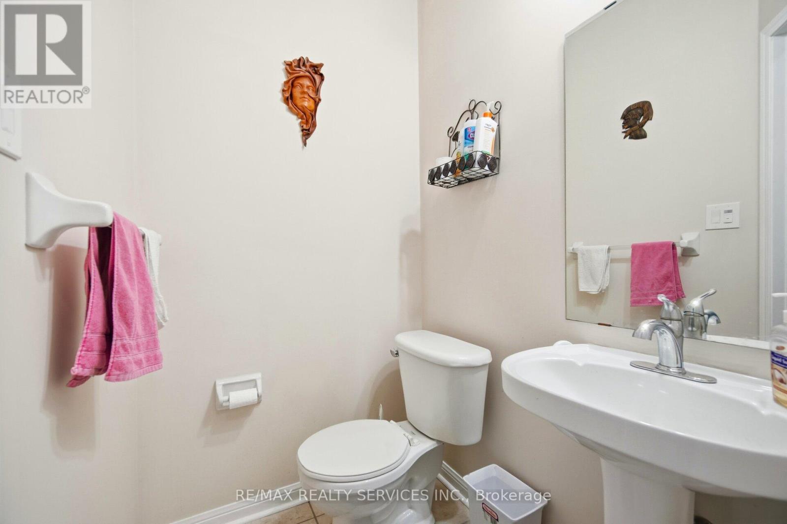 5965 Stonebriar Crescent, Mississauga, ON - Indoor Photo Showing Bathroom