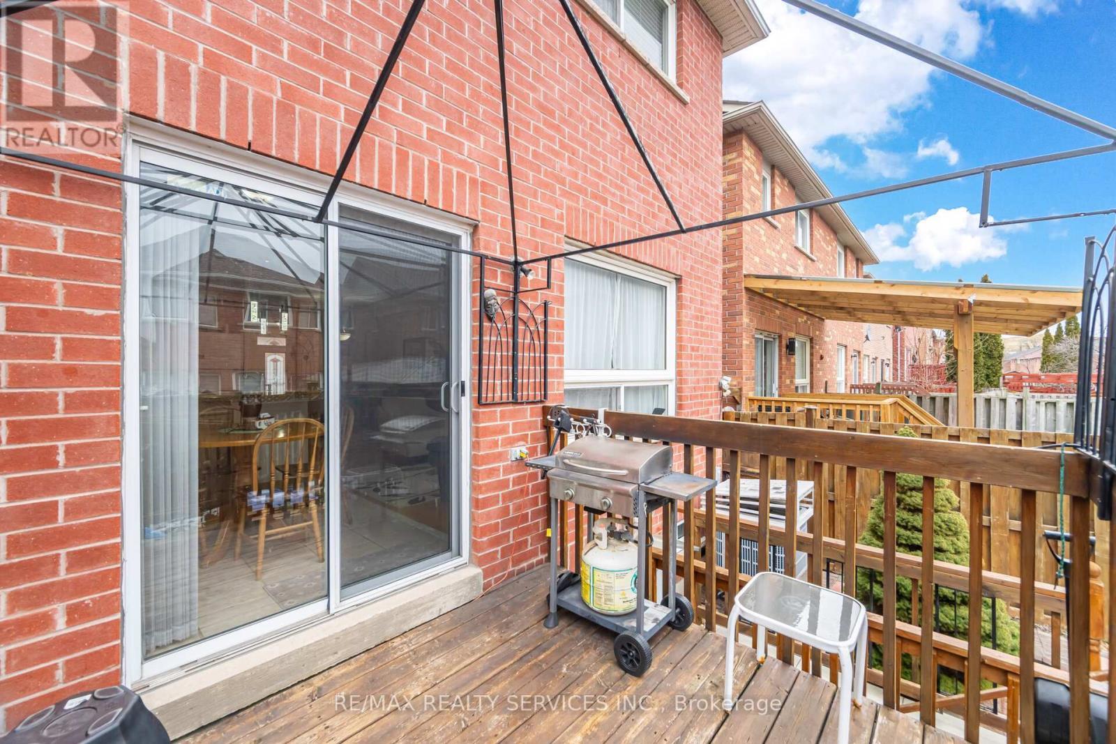5965 Stonebriar Crescent, Mississauga, ON - Outdoor With Deck Patio Veranda With Exterior