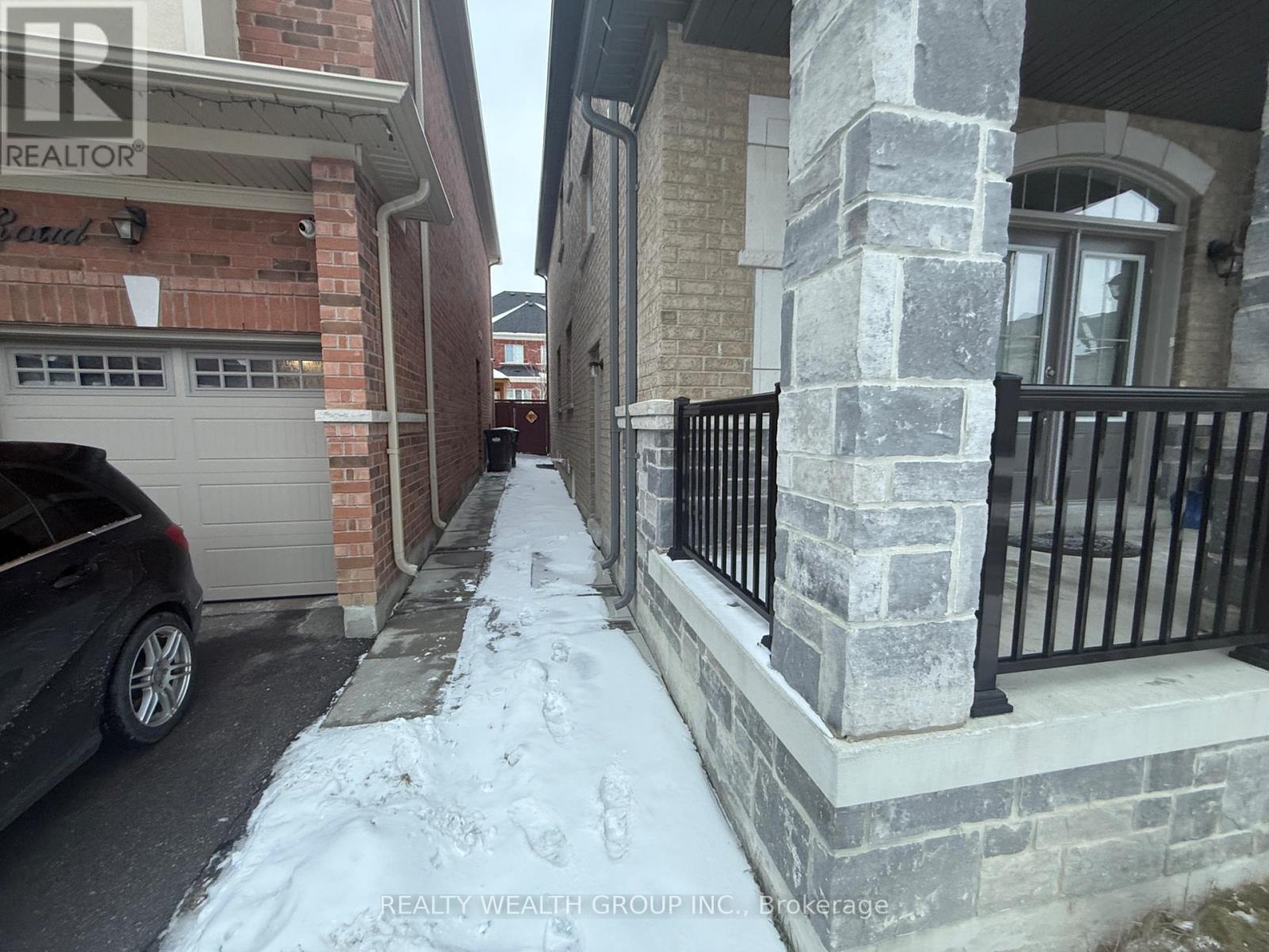 Bsmt - 14 Jaypeak Road, Brampton, ON - Outdoor