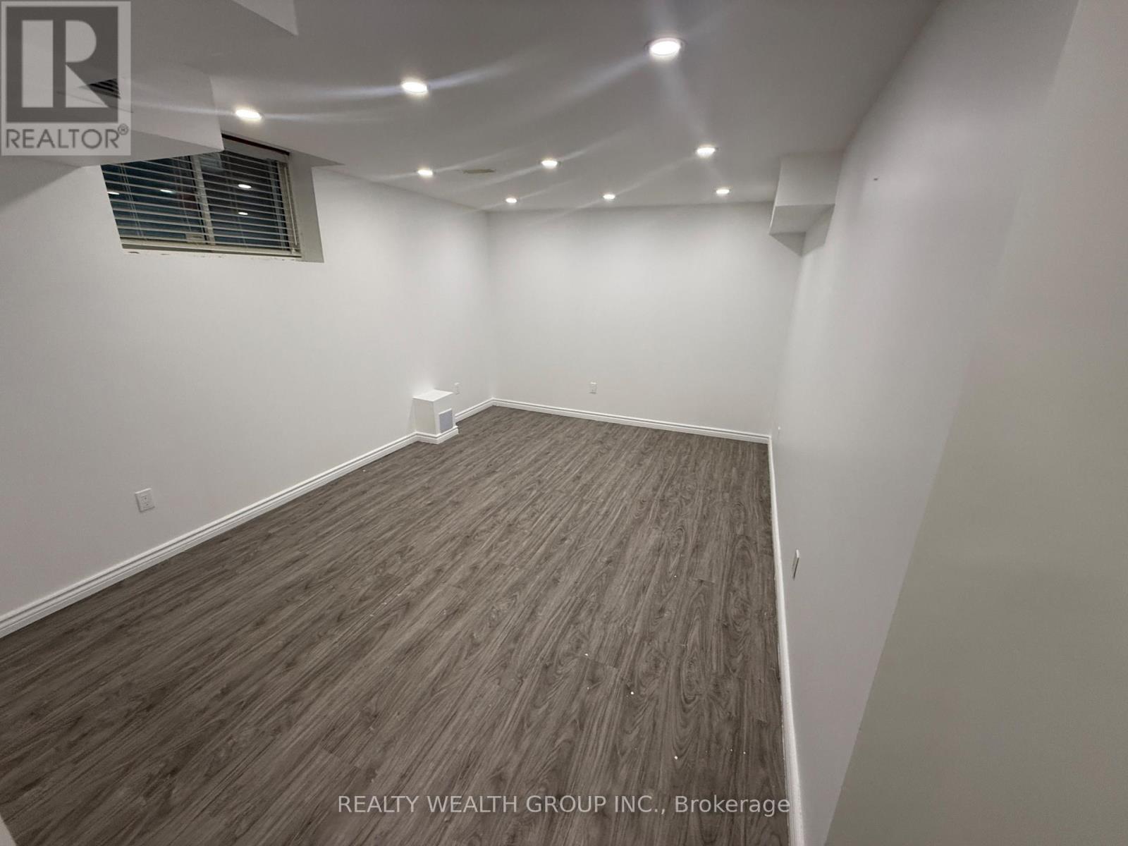 Bsmt - 14 Jaypeak Road, Brampton, ON - Indoor Photo Showing Other Room