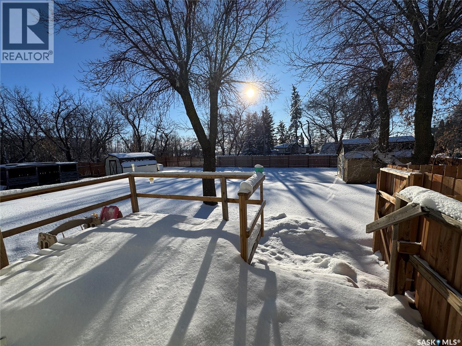 502 3Rd Avenue E, Biggar, SK - Outdoor