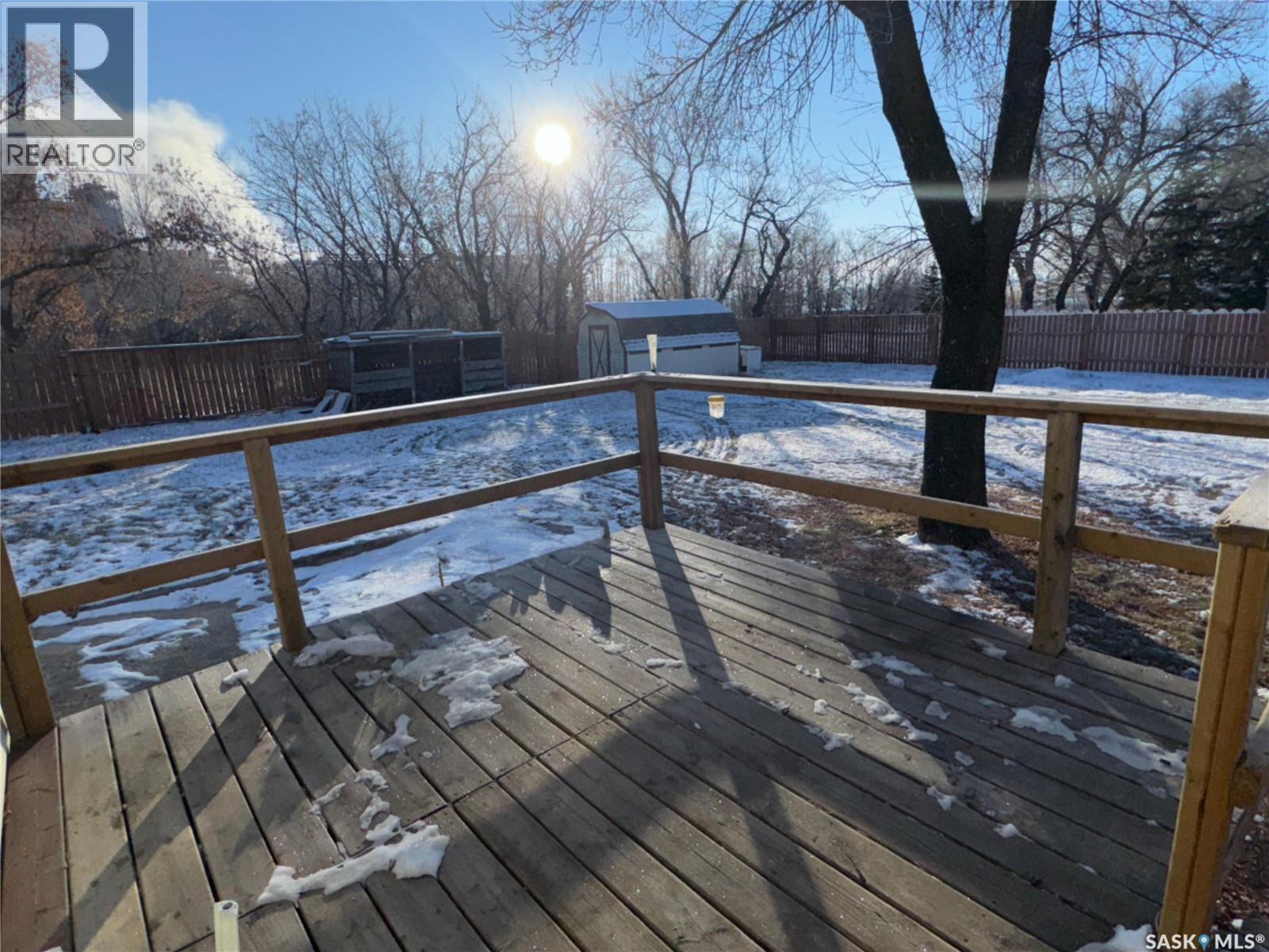 502 3Rd Avenue E, Biggar, SK - Outdoor With Deck Patio Veranda