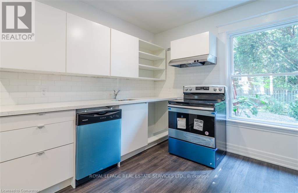 115 Spadina Avenue, Hamilton, ON