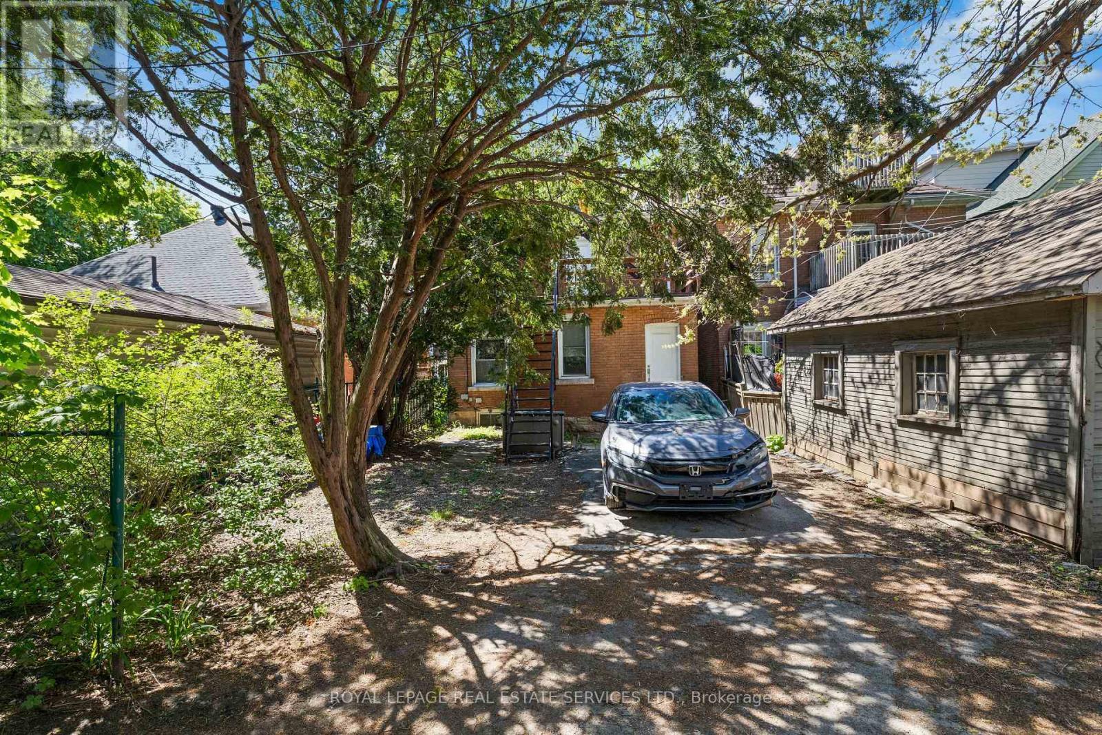 115 Spadina Avenue, Hamilton, ON