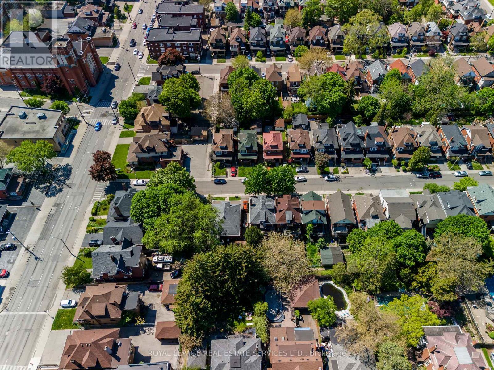 115 Spadina Avenue, Hamilton, ON