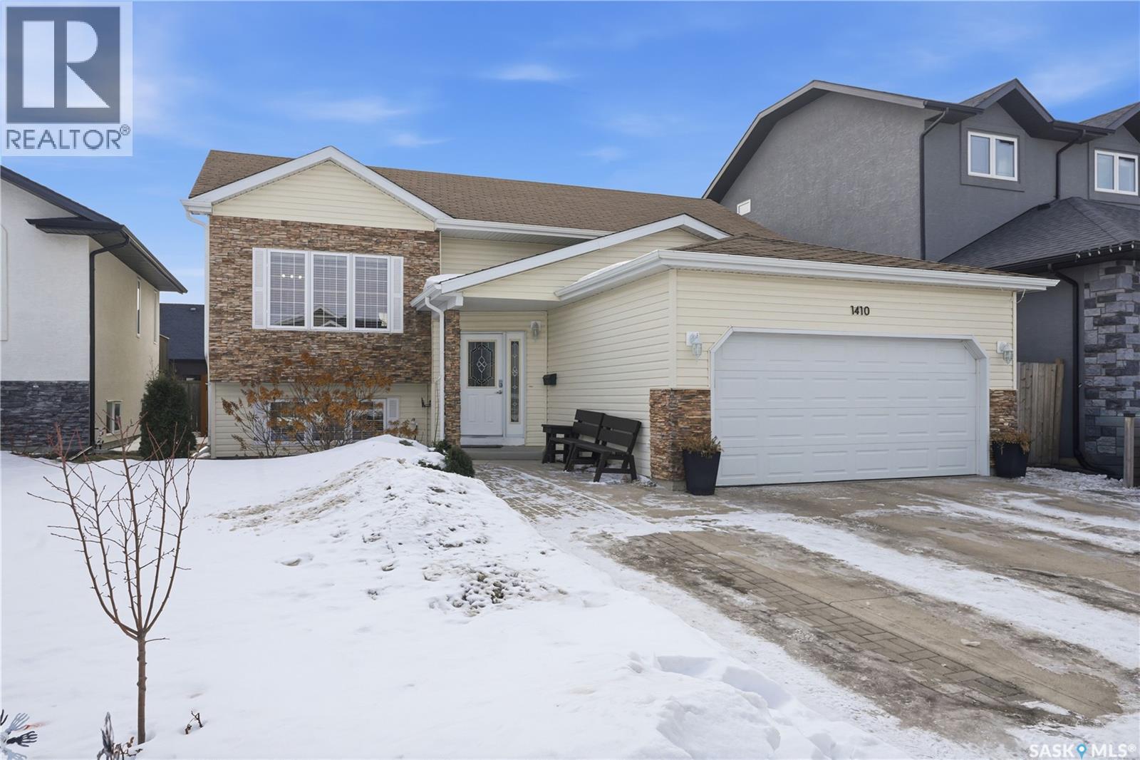 1410 Paton Crescent, Saskatoon, SK - Outdoor