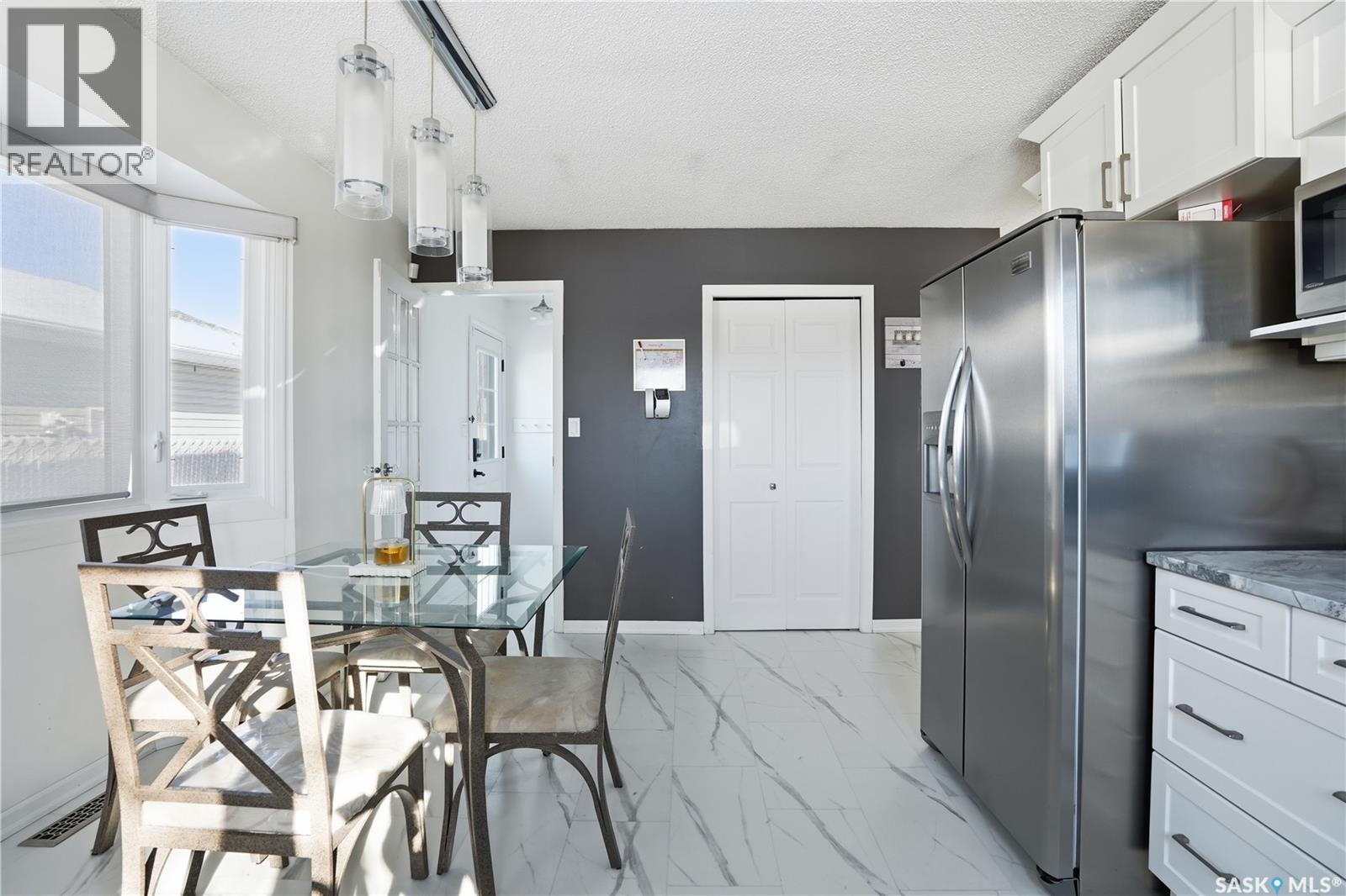 70 Paynter Crescent, Regina, SK - Indoor