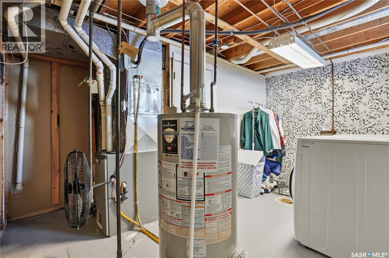 70 Paynter Crescent, Regina, SK - Indoor Photo Showing Basement