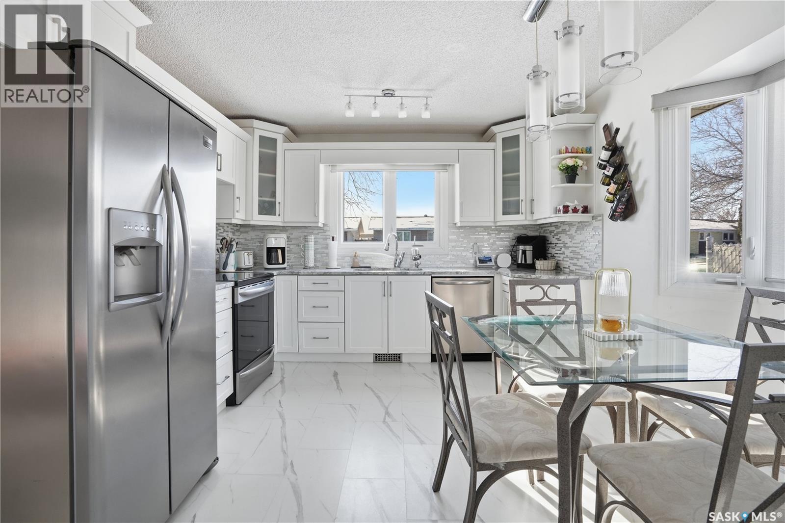 70 Paynter Crescent, Regina, SK - Indoor