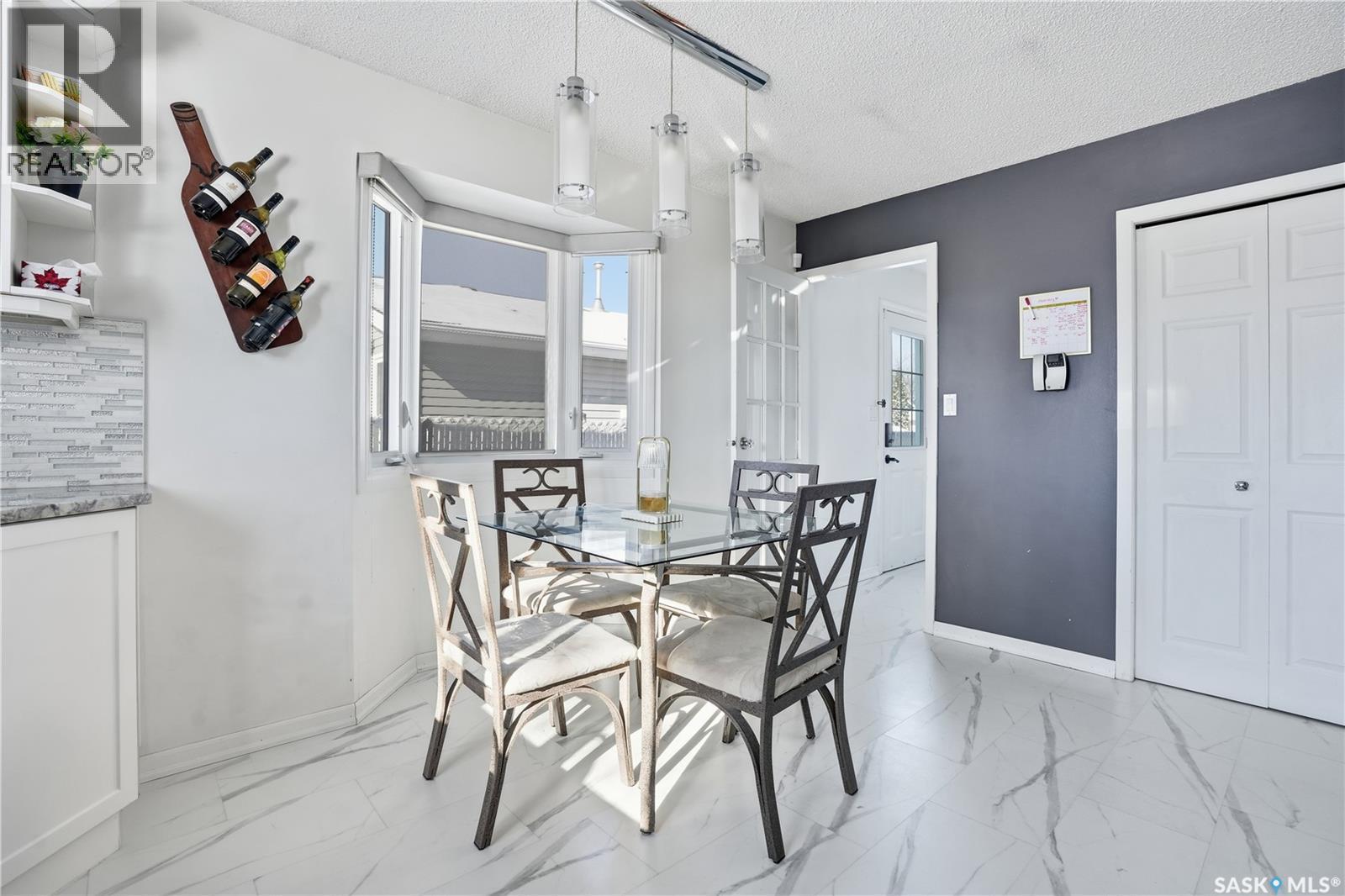 70 Paynter Crescent, Regina, SK - Indoor Photo Showing Dining Room