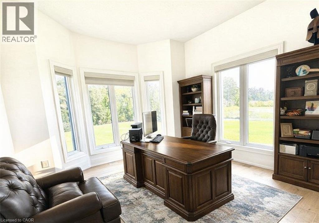 9042 Sideroad 10, Erin, ON - Indoor Photo Showing Office