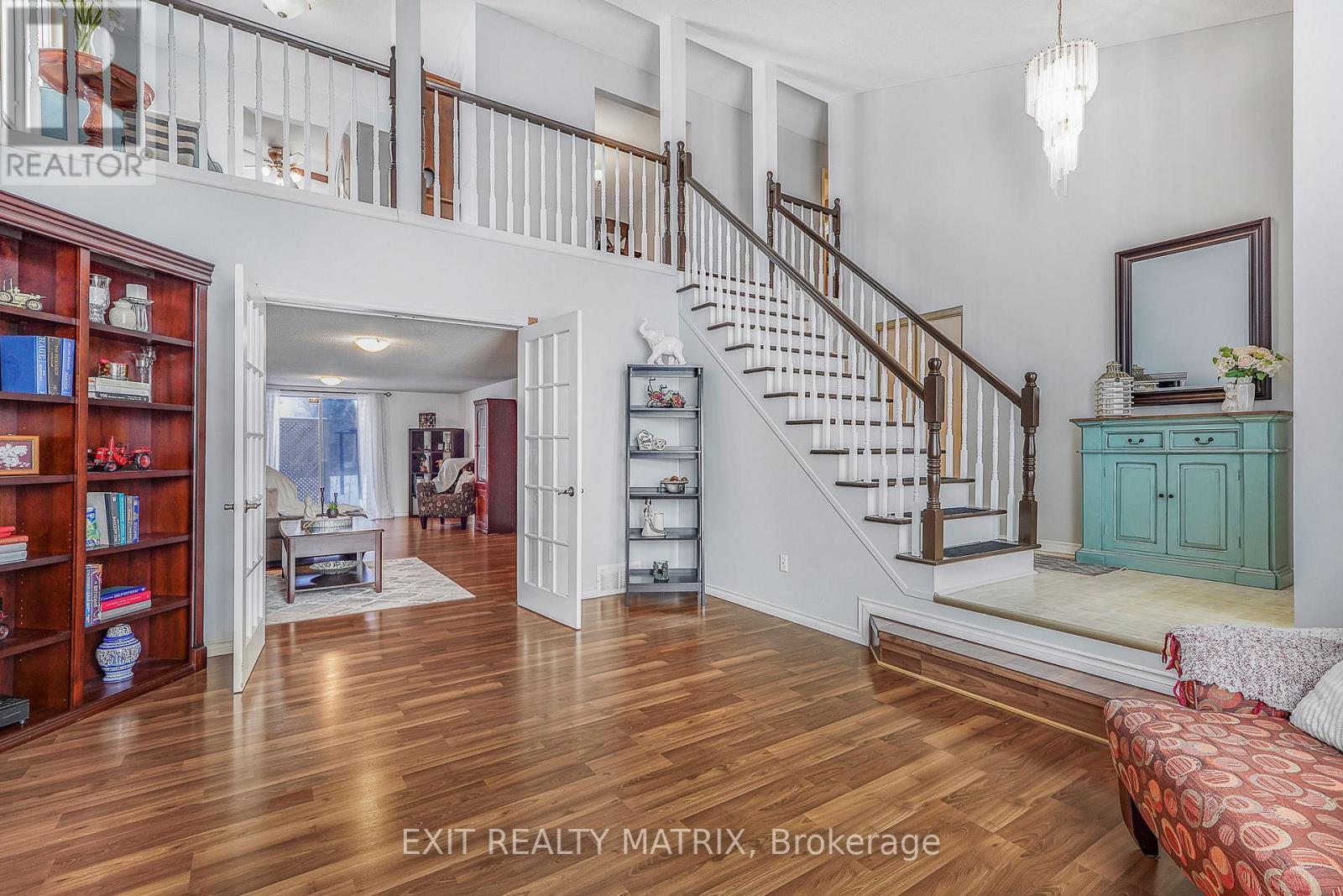 2721 Glen Street, Ottawa, ON - Indoor Photo Showing Other Room