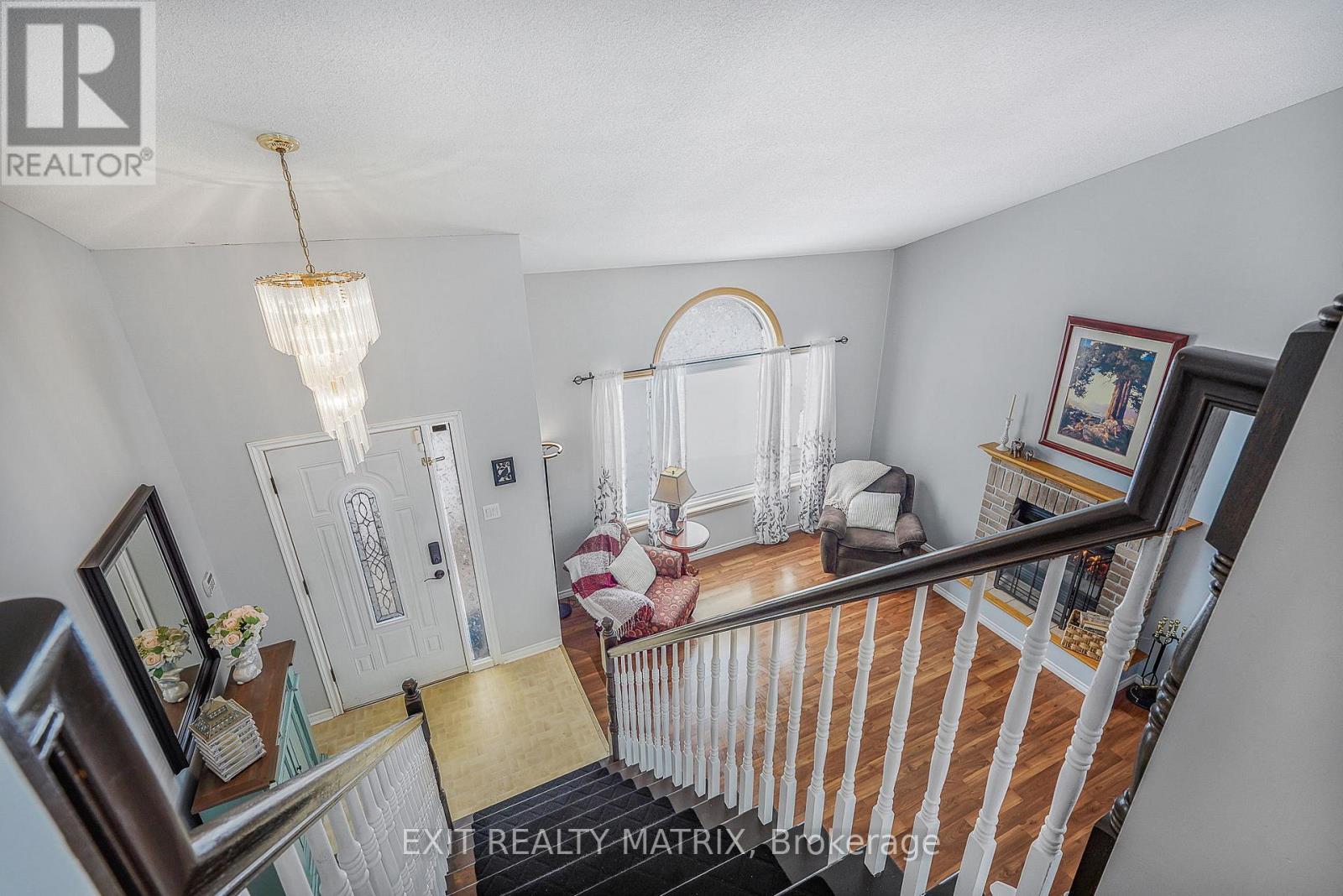2721 Glen Street, Ottawa, ON - Indoor Photo Showing Other Room