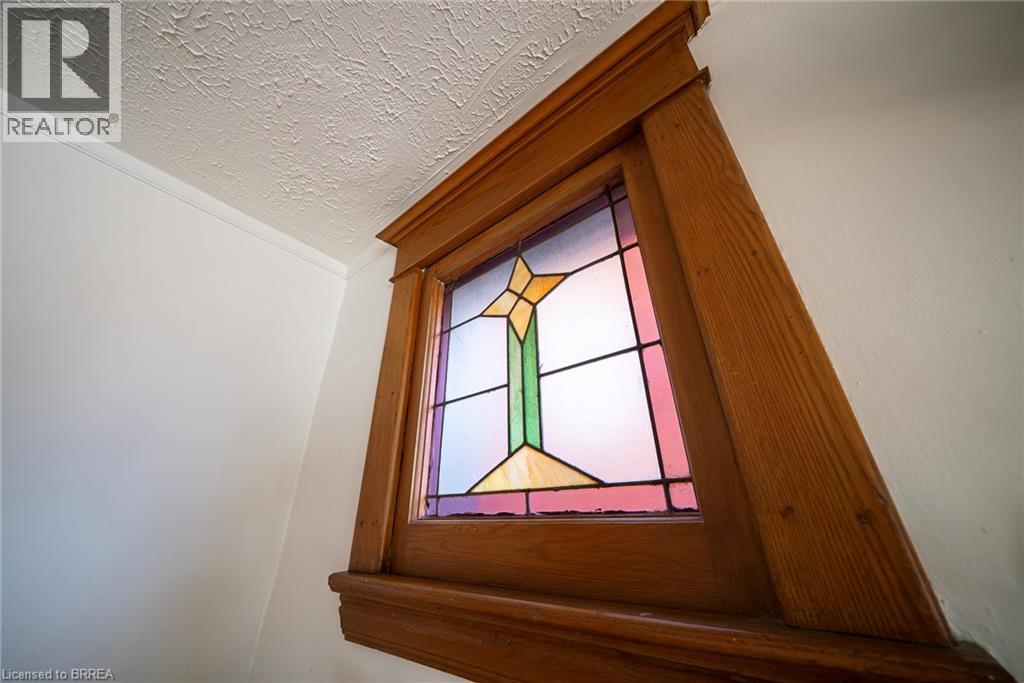 35 Rutherford Avenue, Hamilton, ON - Indoor Photo Showing Other Room