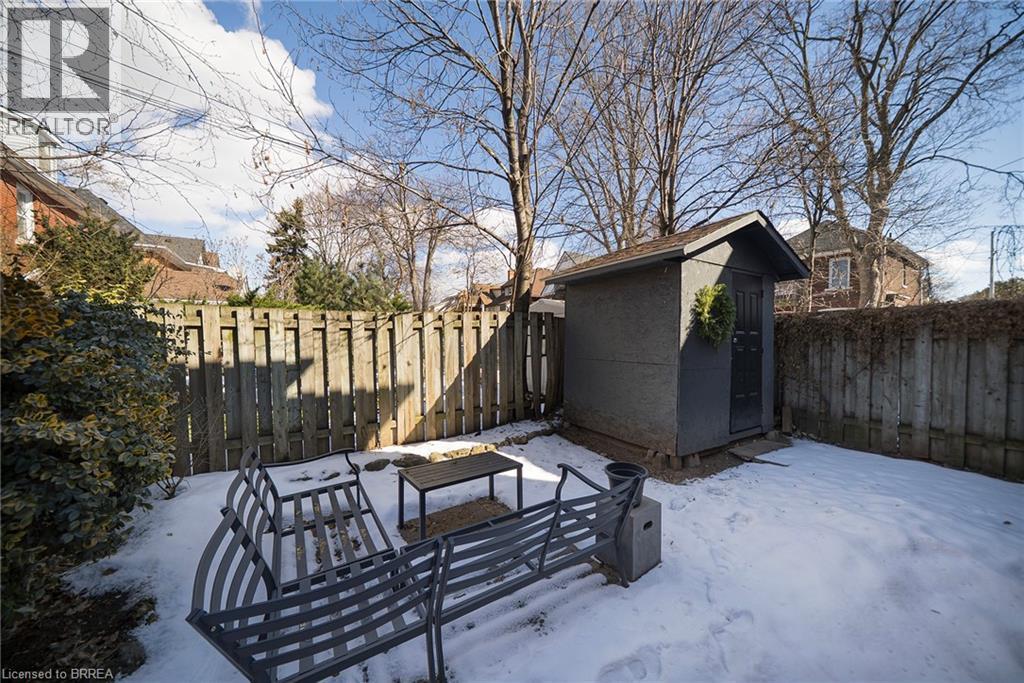 35 Rutherford Avenue, Hamilton, ON - Outdoor