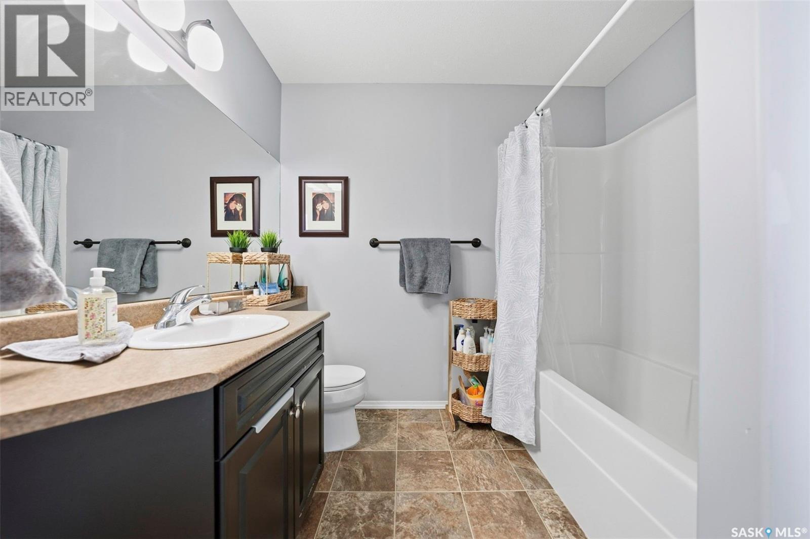 614 150 Langlois Way, Saskatoon, SK - Indoor Photo Showing Bathroom