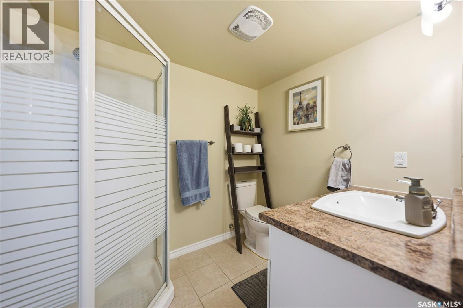 614 150 Langlois Way, Saskatoon, SK - Indoor Photo Showing Bathroom