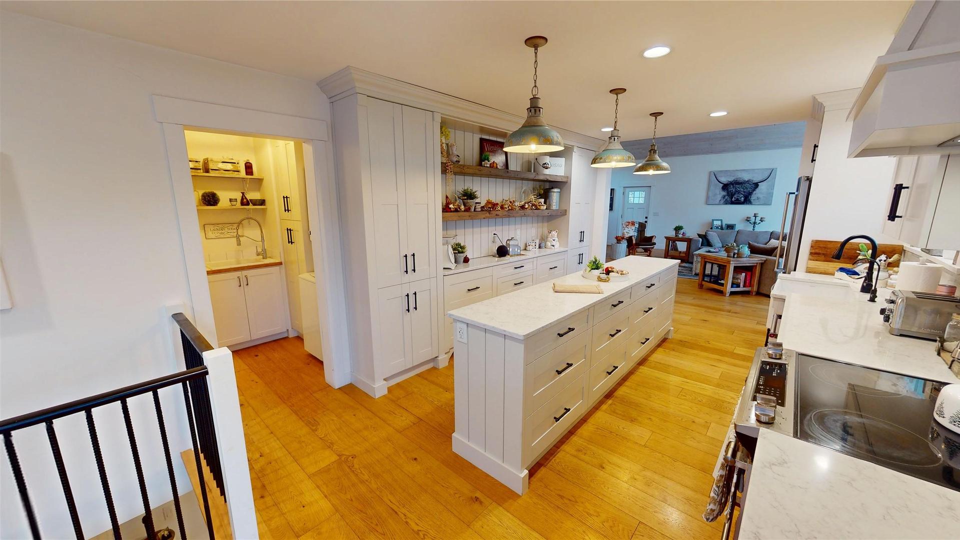 5553 Hidden Valley Road, Cranbrook, BC - Indoor