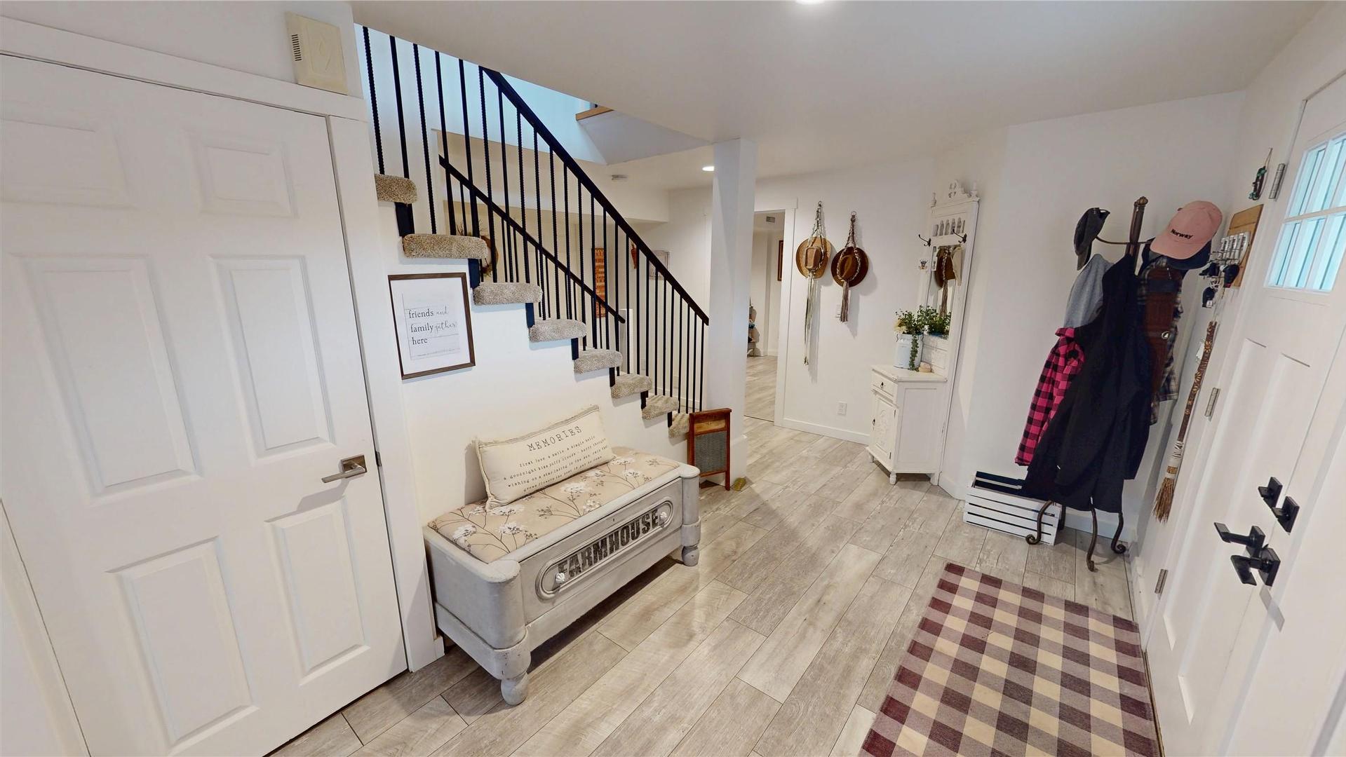 5553 Hidden Valley Road, Cranbrook, BC - Indoor Photo Showing Other Room