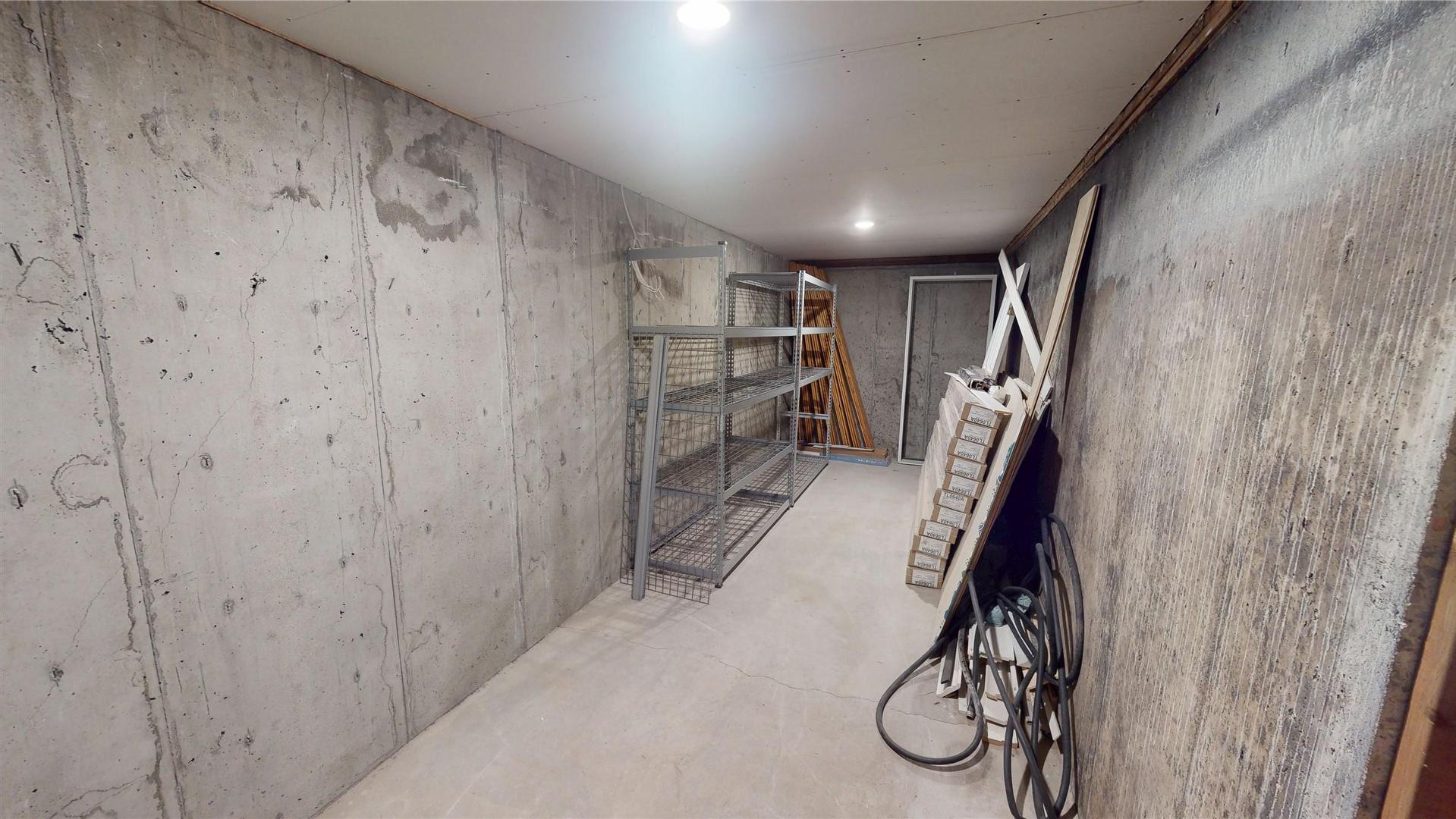 5553 Hidden Valley Road, Cranbrook, BC - Indoor