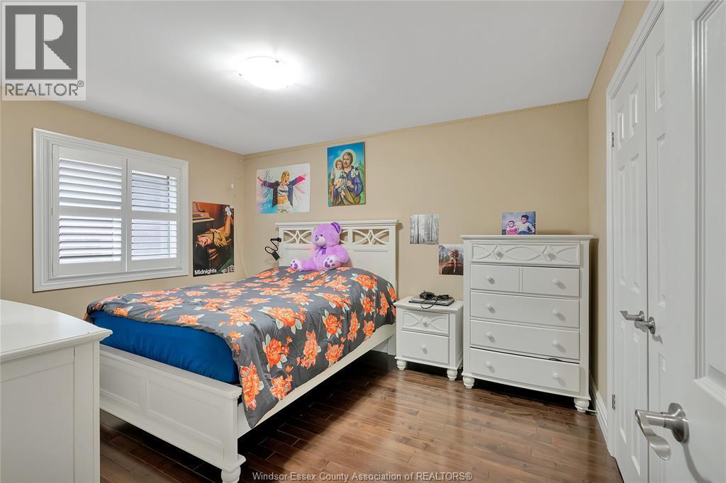 2988 Ruth Road, Windsor, ON - Indoor Photo Showing Bedroom