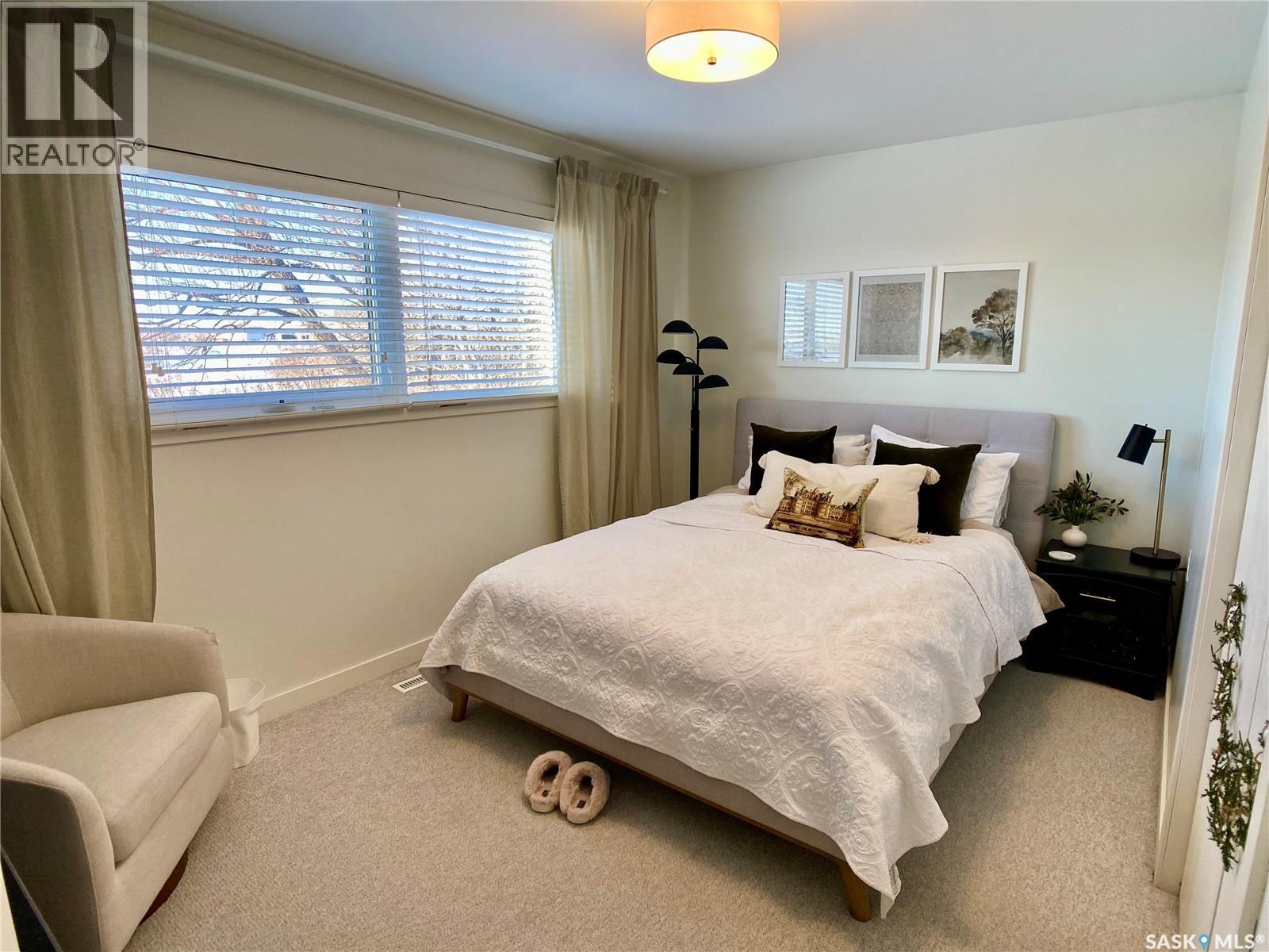 91 Moir Drive, Oxbow, SK - Indoor Photo Showing Bedroom