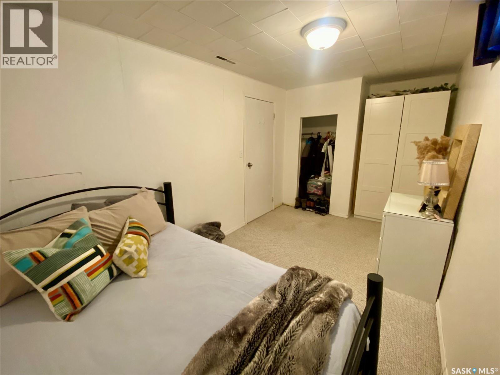 91 Moir Drive, Oxbow, SK - Indoor Photo Showing Bedroom