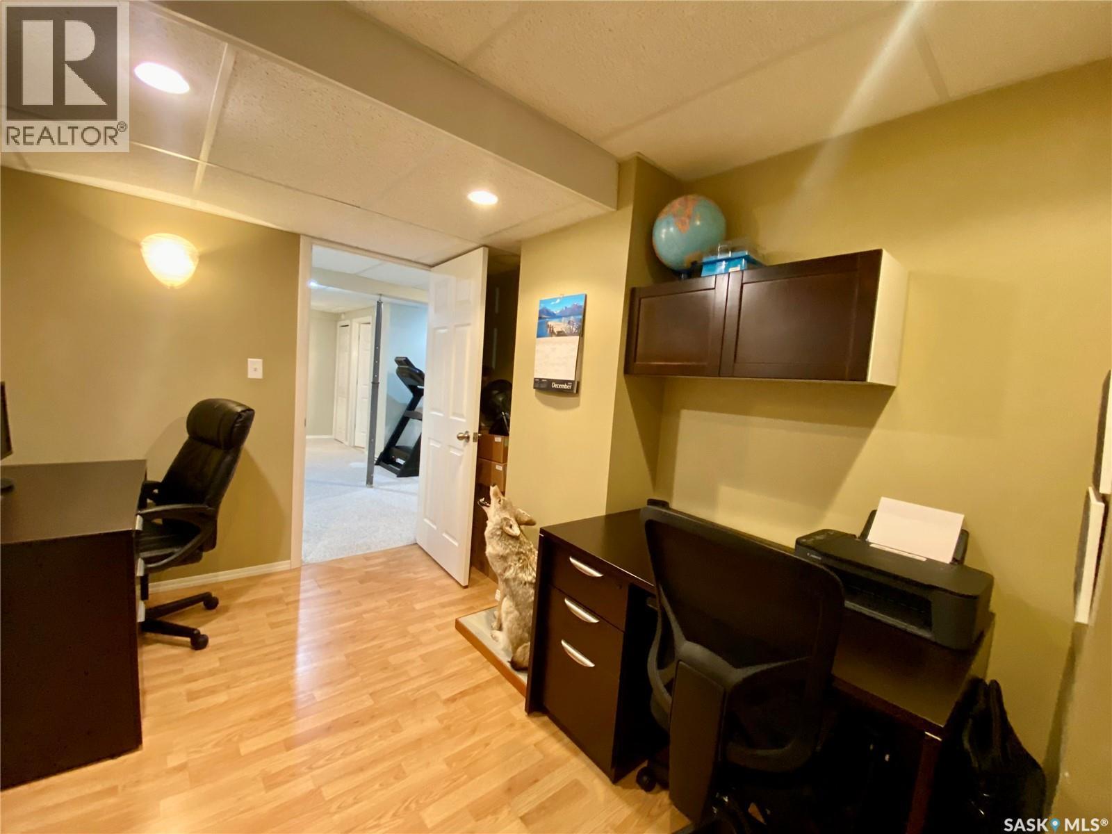 91 Moir Drive, Oxbow, SK - Indoor Photo Showing Office