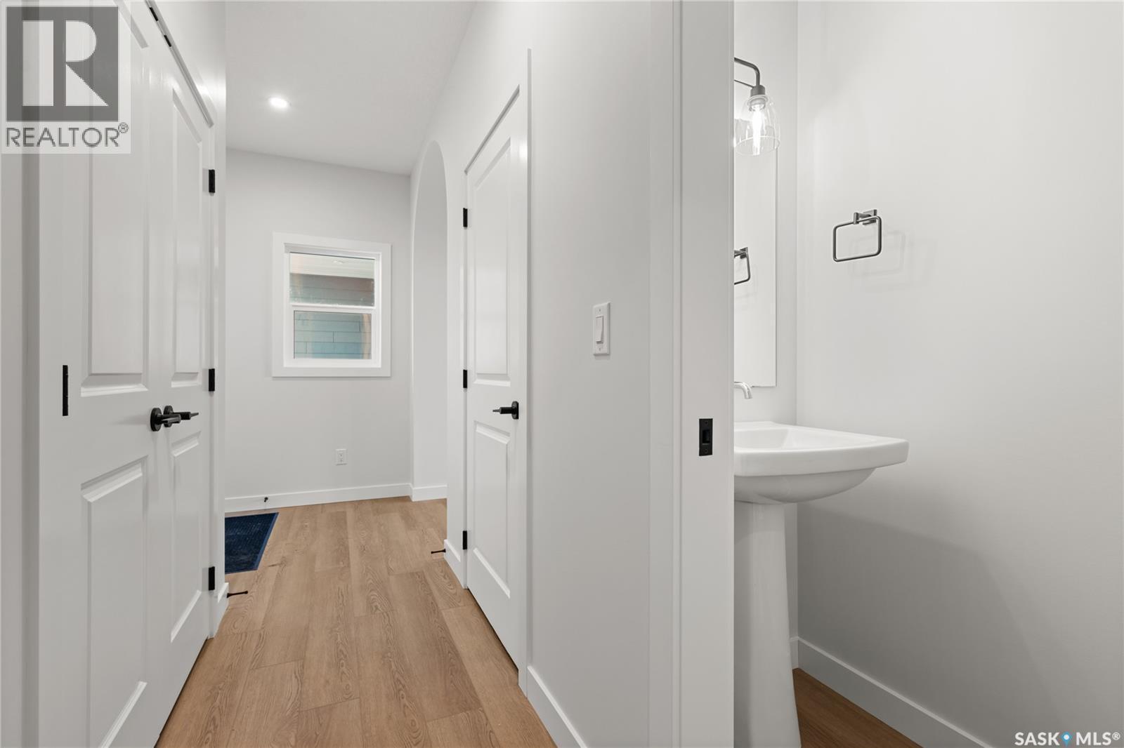 938 Brighton Gate, Saskatoon, SK - Indoor Photo Showing Other Room