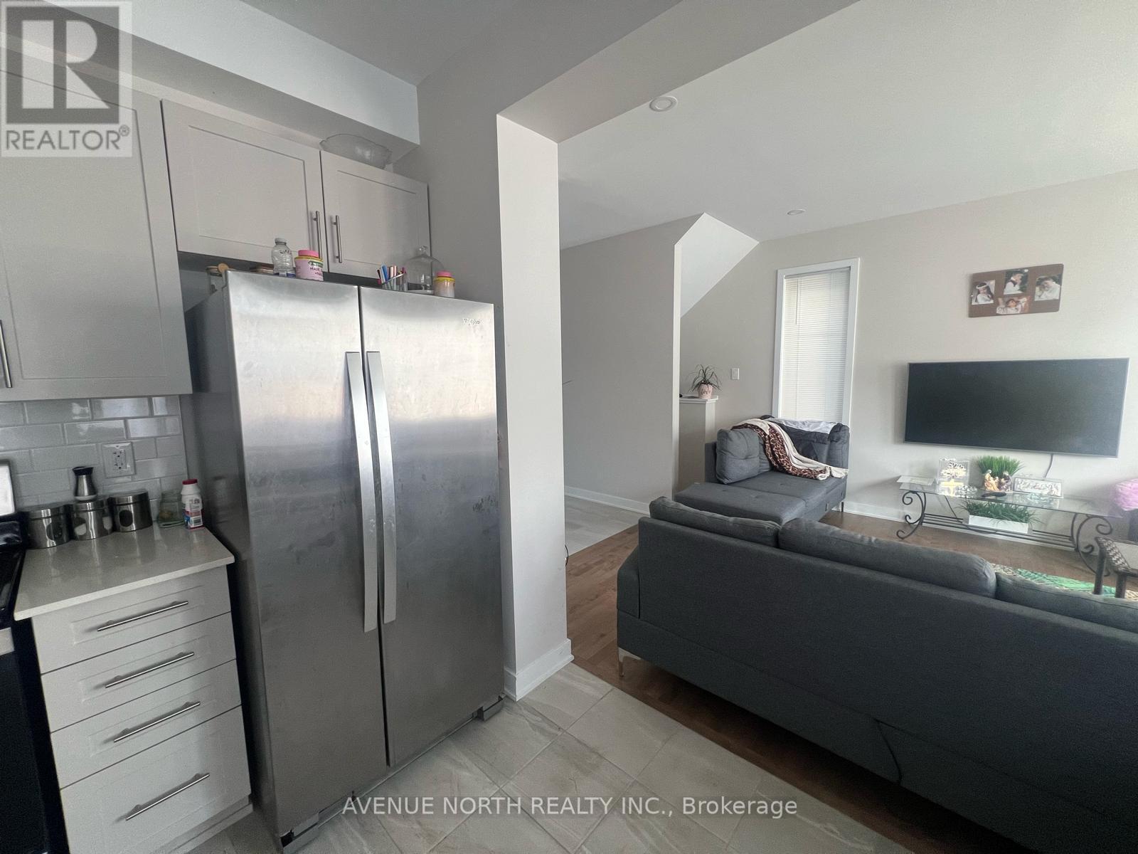 91 Mudminnow Crescent, Ottawa, ON - Indoor