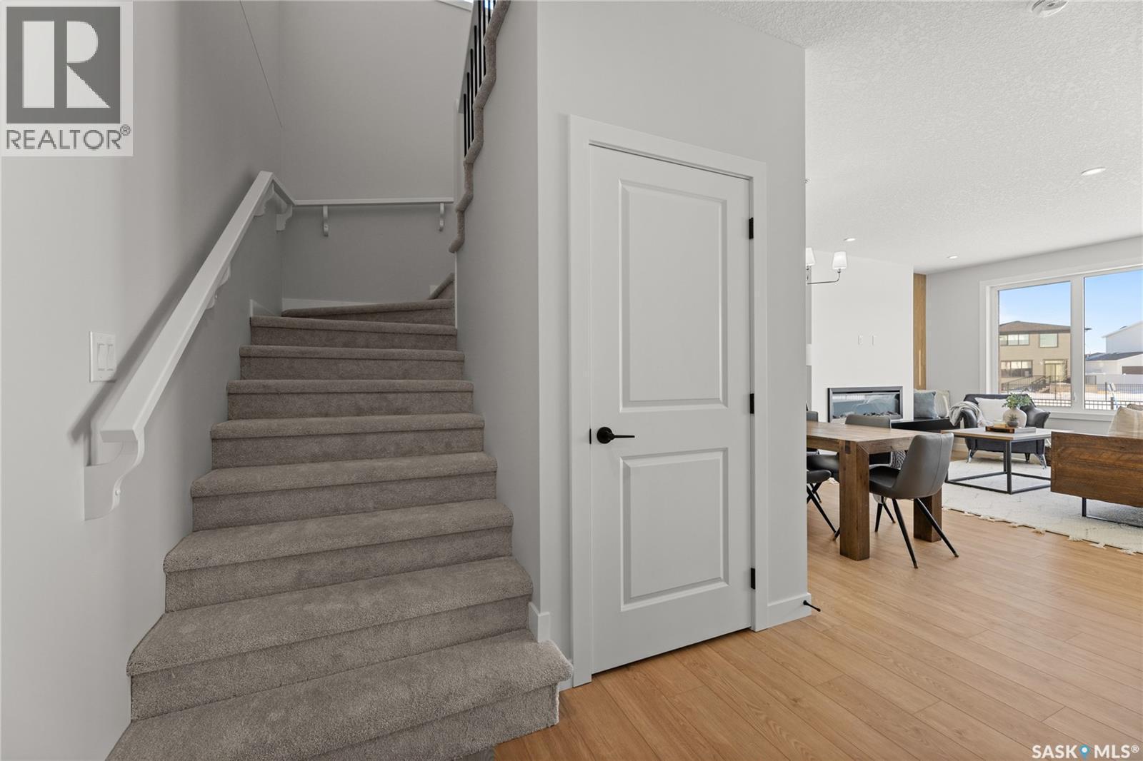 934 Brighton Gate, Saskatoon, SK - Indoor Photo Showing Other Room