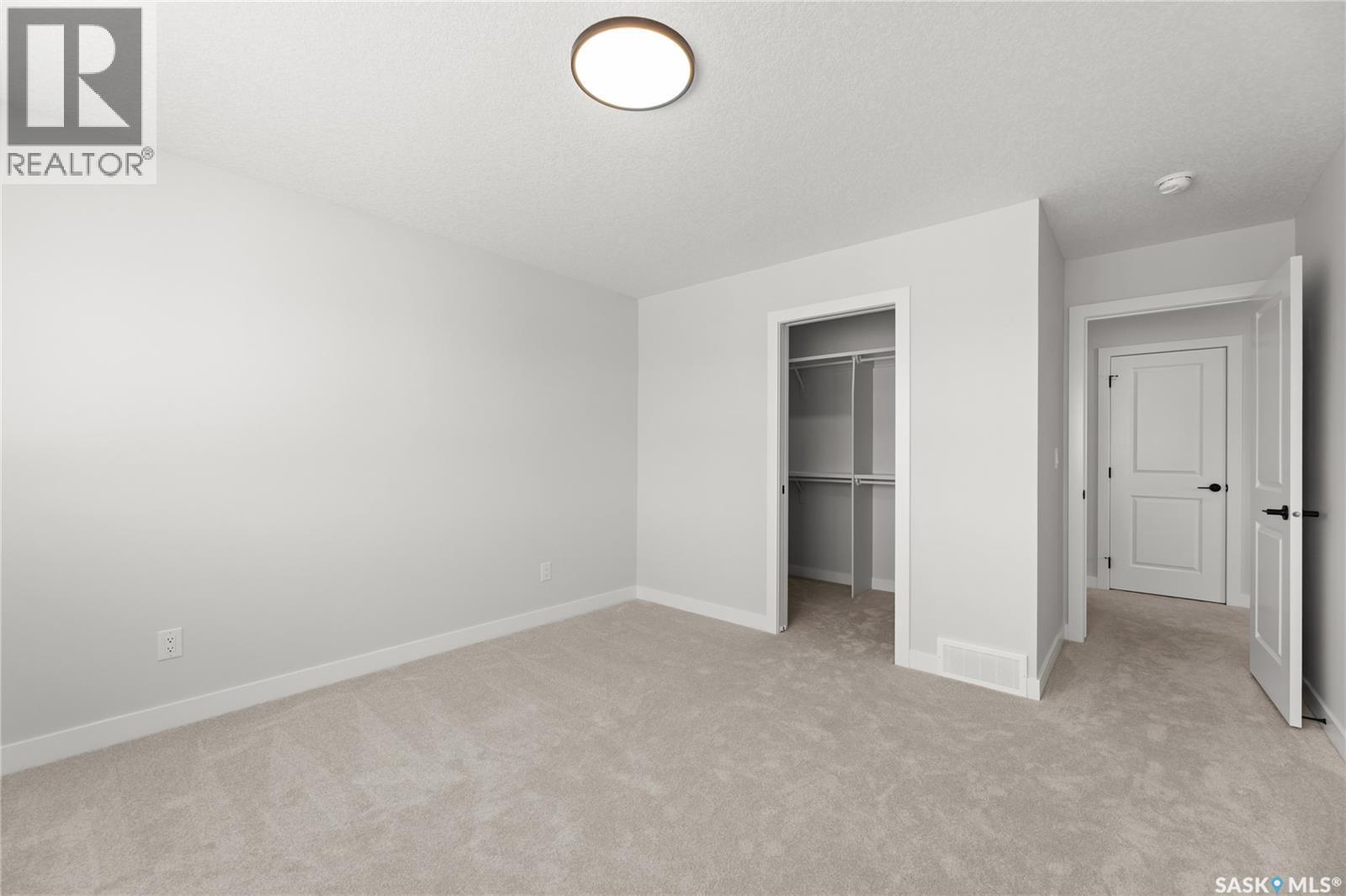 934 Brighton Gate, Saskatoon, SK - Indoor Photo Showing Other Room