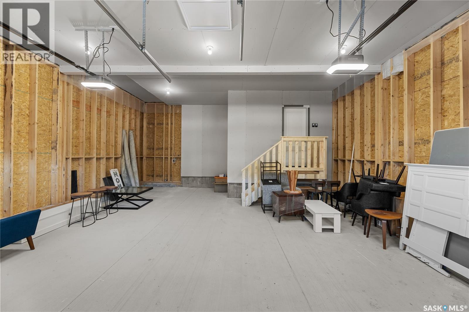 934 Brighton Gate, Saskatoon, SK - Indoor