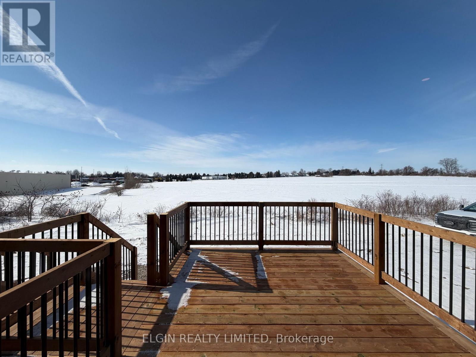 55 Woodcock Drive, Tillsonburg, ON - Outdoor With Body Of Water