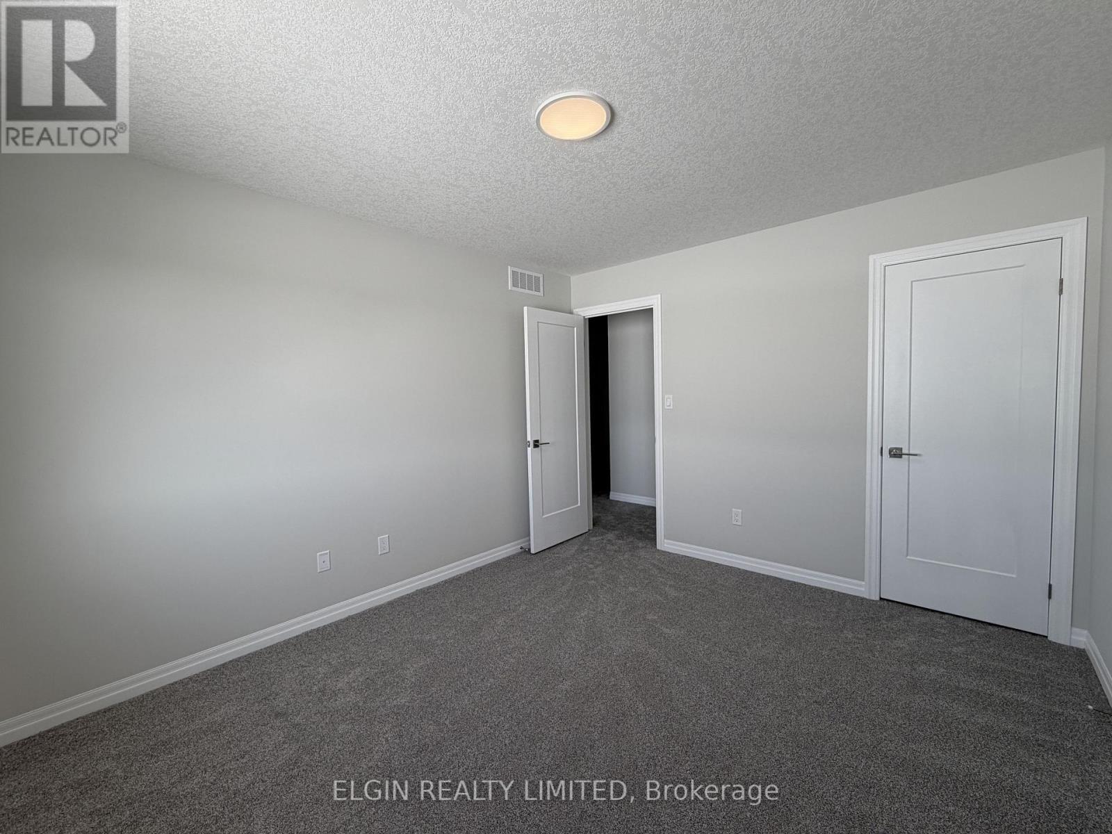 55 Woodcock Drive, Tillsonburg, ON - Indoor Photo Showing Other Room