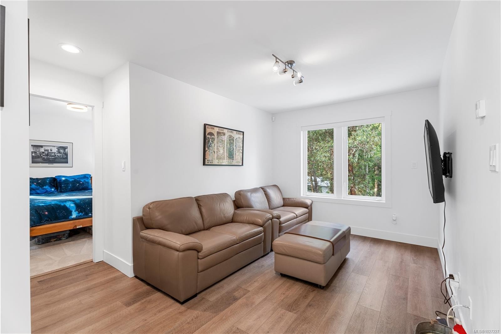 967 Osprey Dr, Duncan, BC